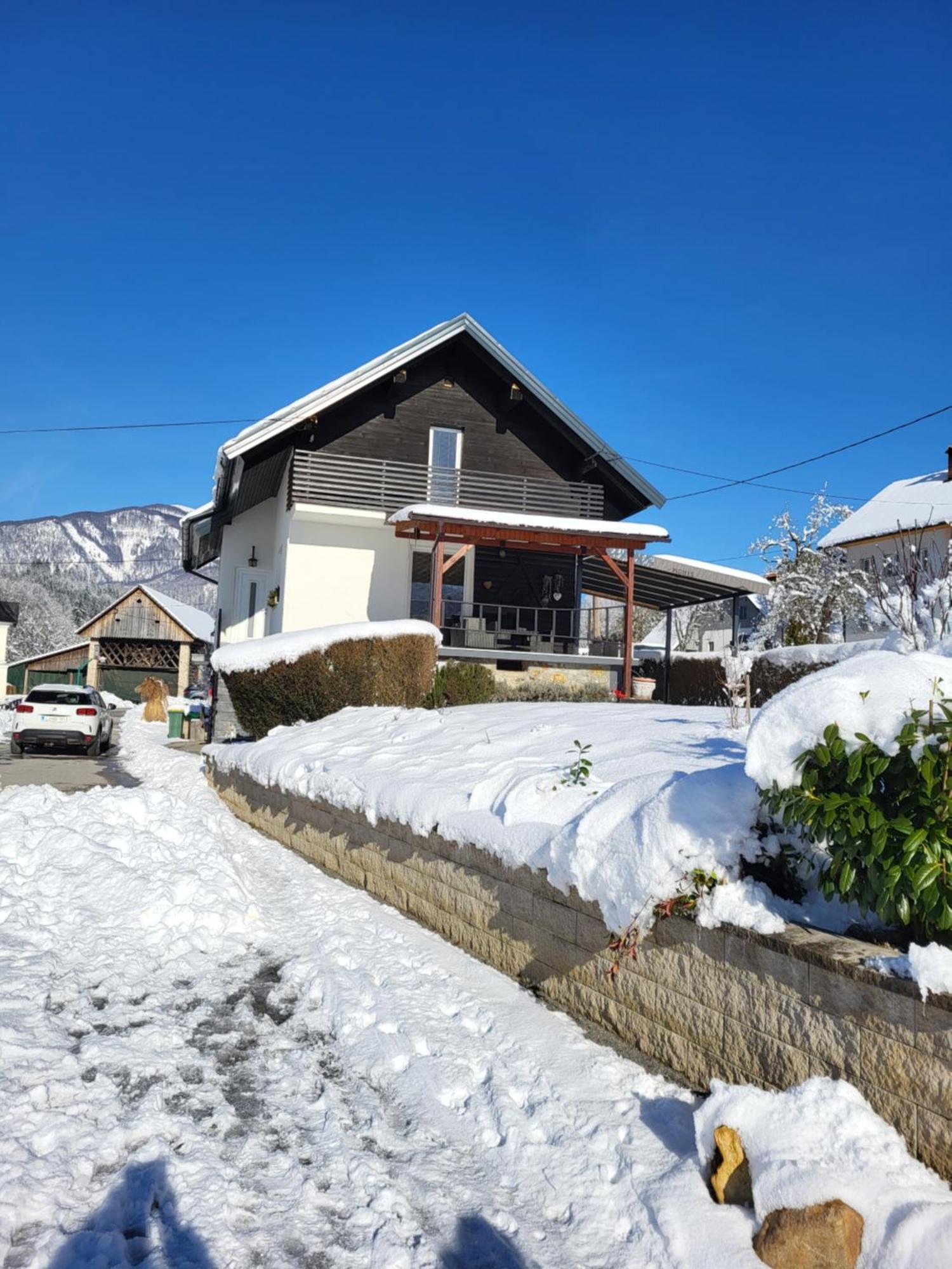 Holiday Home Na Vasi Гореня Вас Экстерьер фото