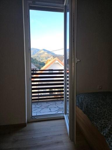 Holiday Home Na Vasi Гореня Вас Экстерьер фото